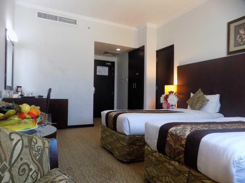 Dream Palace Hotel Dubai Eksteriør bilde
